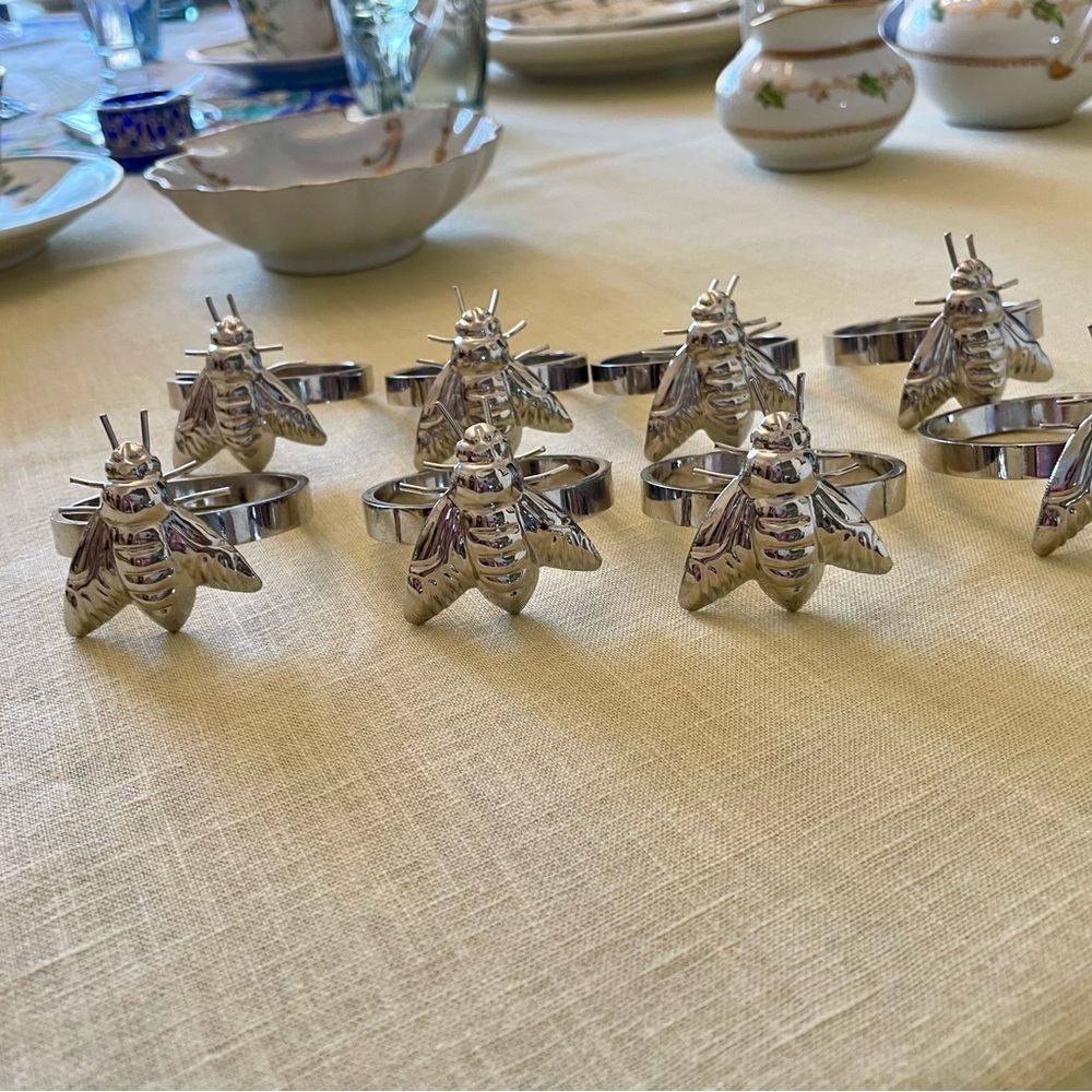 Napkin Rings, 8 Shiny Silver Metal Bees, 2” x 1 1/2”, Fun Addition to a Table! - Picture 5 of 5